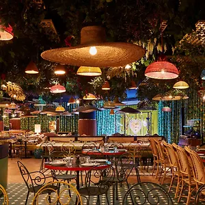 Hotel Mama Shelter